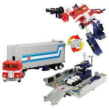 Transformers Missing Link C-01 Convoy