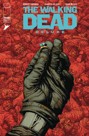 Walking Dead Deluxe #35 Cover A Finch & Mccaig (Mature)
