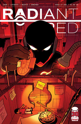 Radiant Red #3 (Of 5) Cover A Lafuente & Muerto